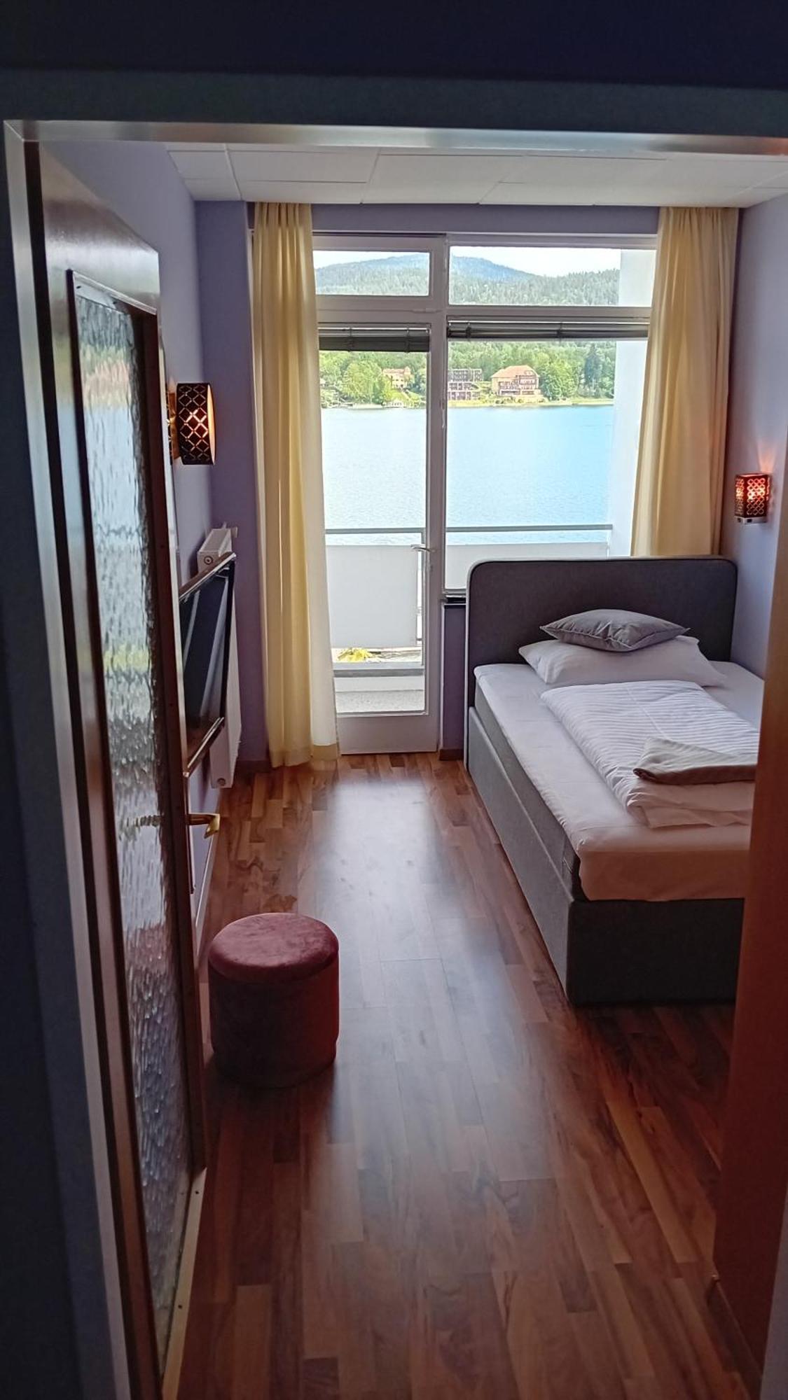 Tennis & Yacht Hotel Velden Velden am Wörthersee Eksteriør bilde
